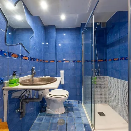 Precioso,amplio Y Centrico Calle San Antonio,reformado, Al Lado De La Catedral De アパート