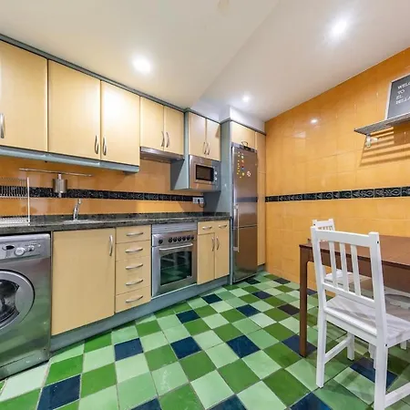 Precioso,amplio Y Centrico Calle San Antonio,reformado, Al Lado De La Catedral De *