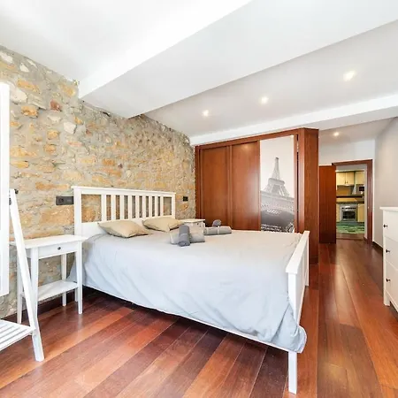 Precioso,amplio Y Centrico Calle San Antonio,reformado, Al Lado De La Catedral De アパート *