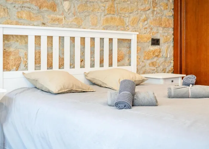 Precioso,amplio Y Centrico Calle San Antonio,reformado, Al Lado De La Catedral De Lägenhet